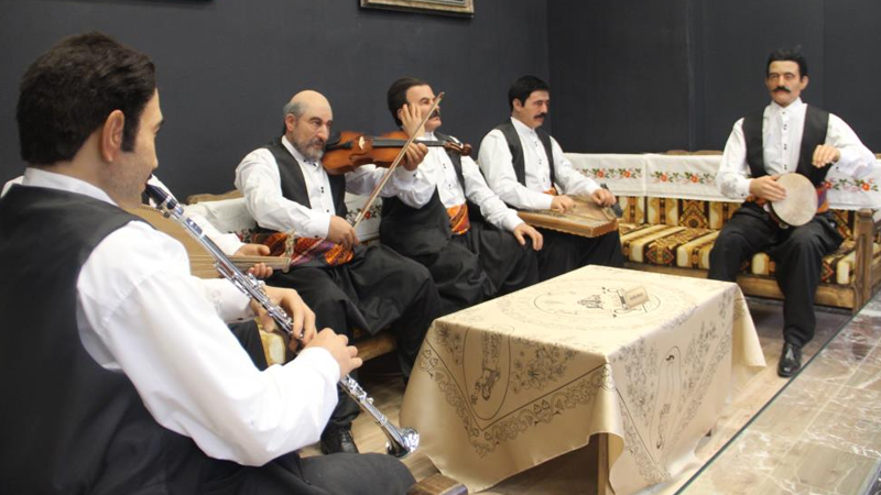 Ziyaretçilerini mest eden Harput Musiki Müzesi, yoğun ilgi görüyor