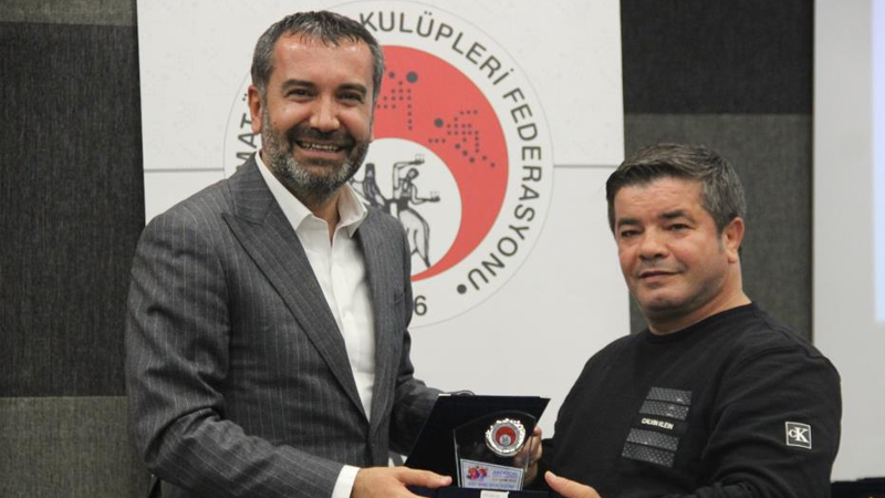 Elazığ’da Yılın Spor Enleri Ödül programı