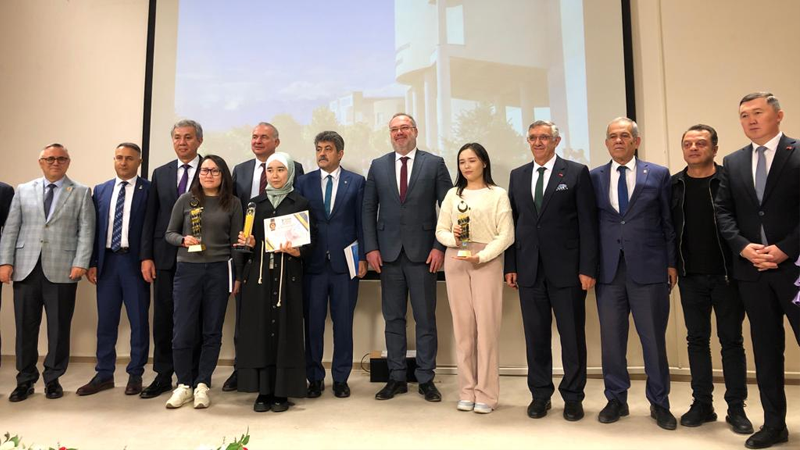 Kırgızistan'da, Türk Dünyası Belgesel Film Festivali ödül töreni düzenlendi