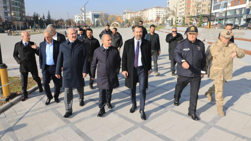 Emniyet Genel Müdürü Aktaş, Elazığ’da vatandaşlarla bir araya geldi