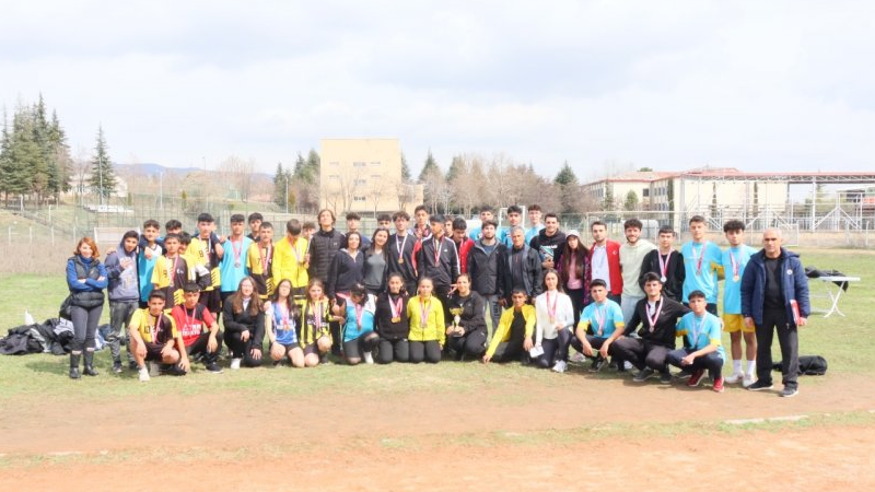 Elazığ’da Atletizm İl Şampiyonası Düzenlendi